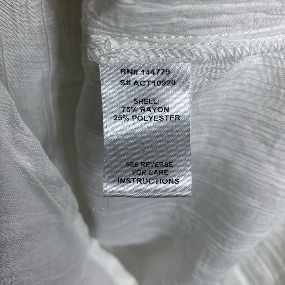 Color Block Button Down Shirt - Picture 4 of 4